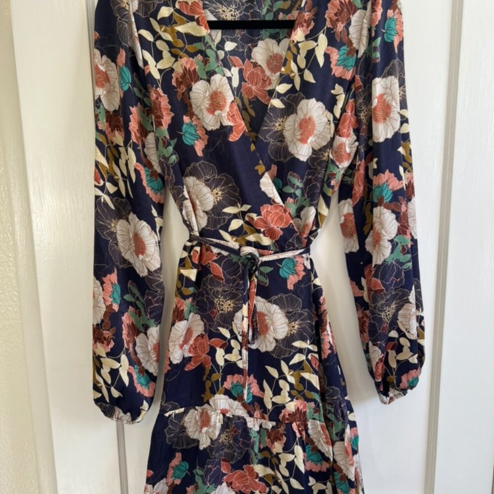 Lulus So Splendid Navy Blue Floral Satin Long Sleeve Wrap Dress - Size L - Picture 6 of 6